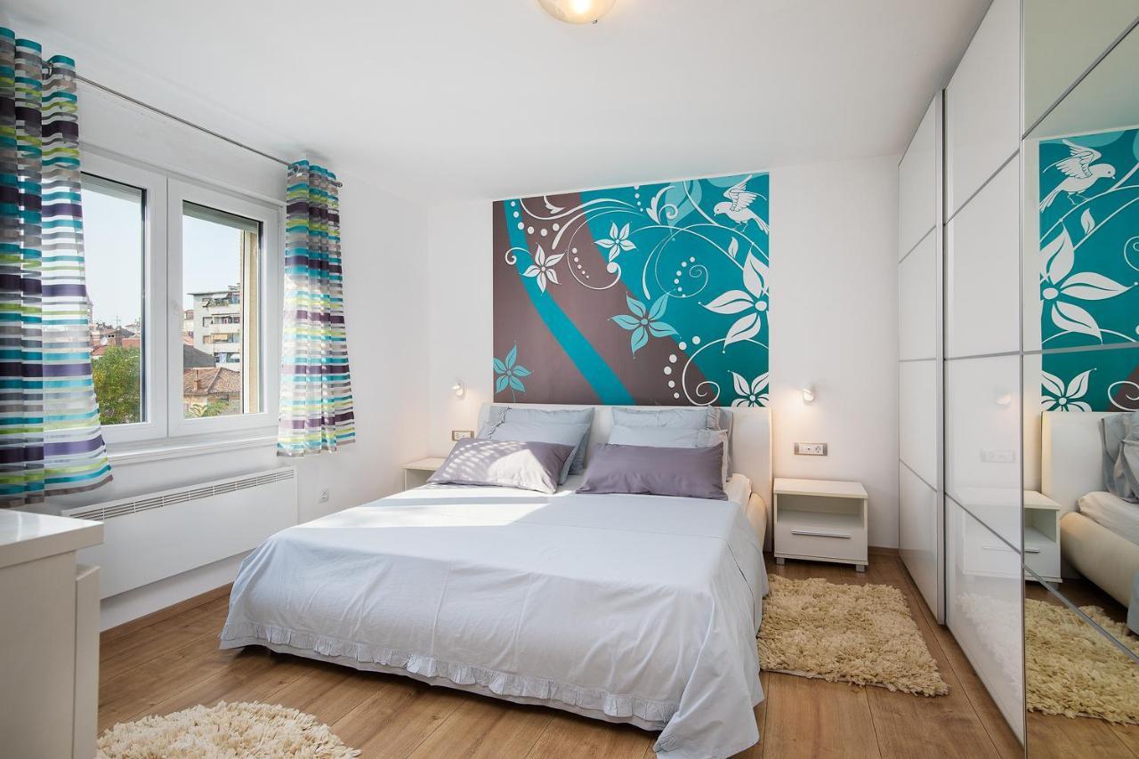 Apartment Kim Pula Luaran gambar