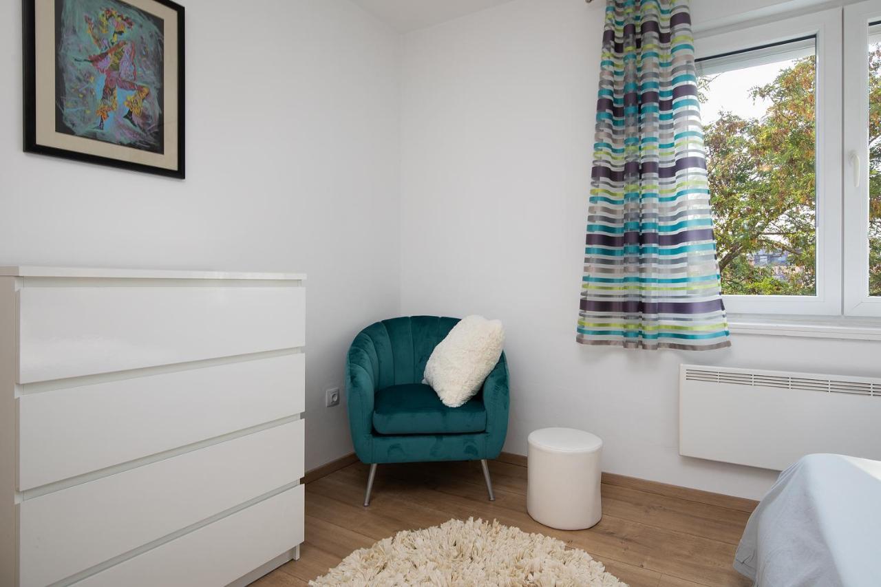 Apartment Kim Pula Luaran gambar