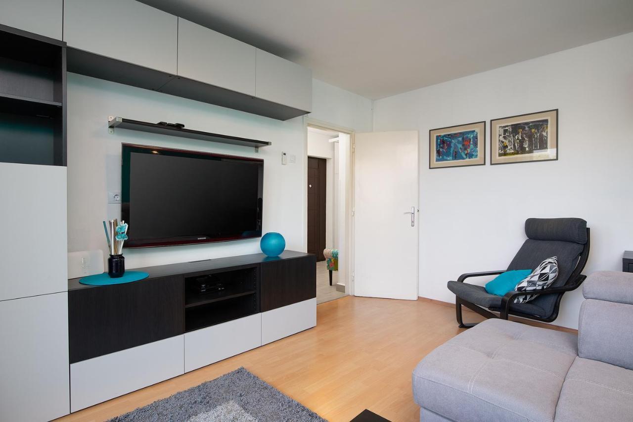Apartment Kim Pula Luaran gambar